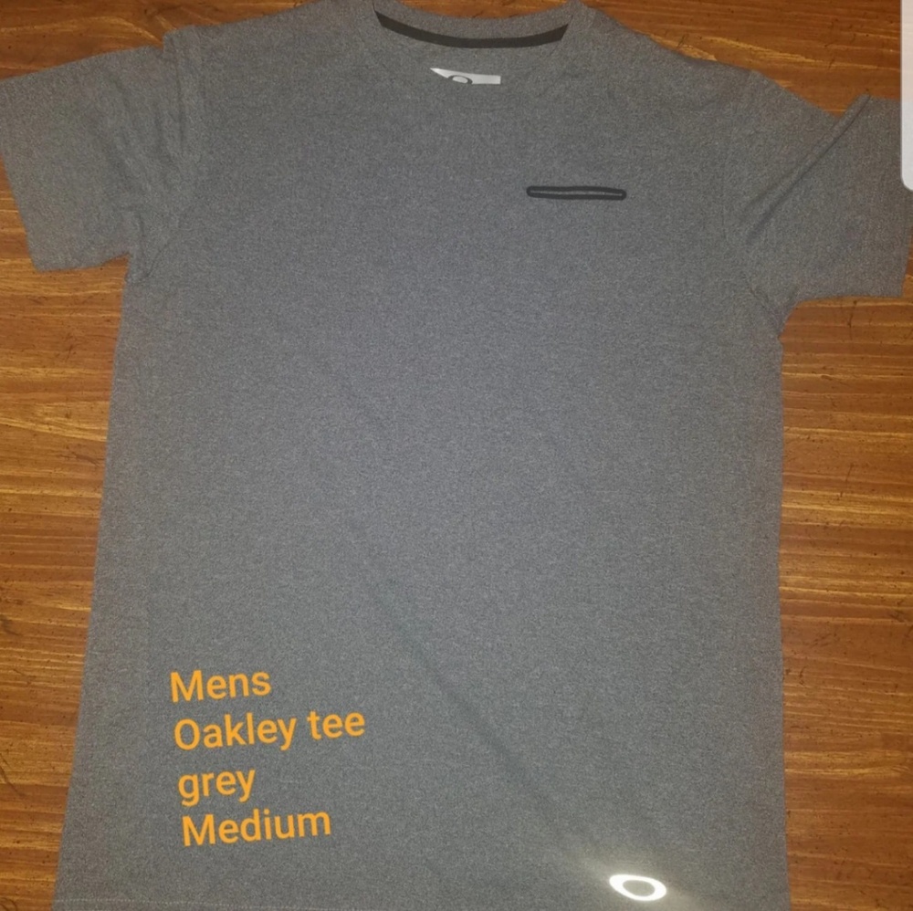 Mens Grey Oakley Tee shirt